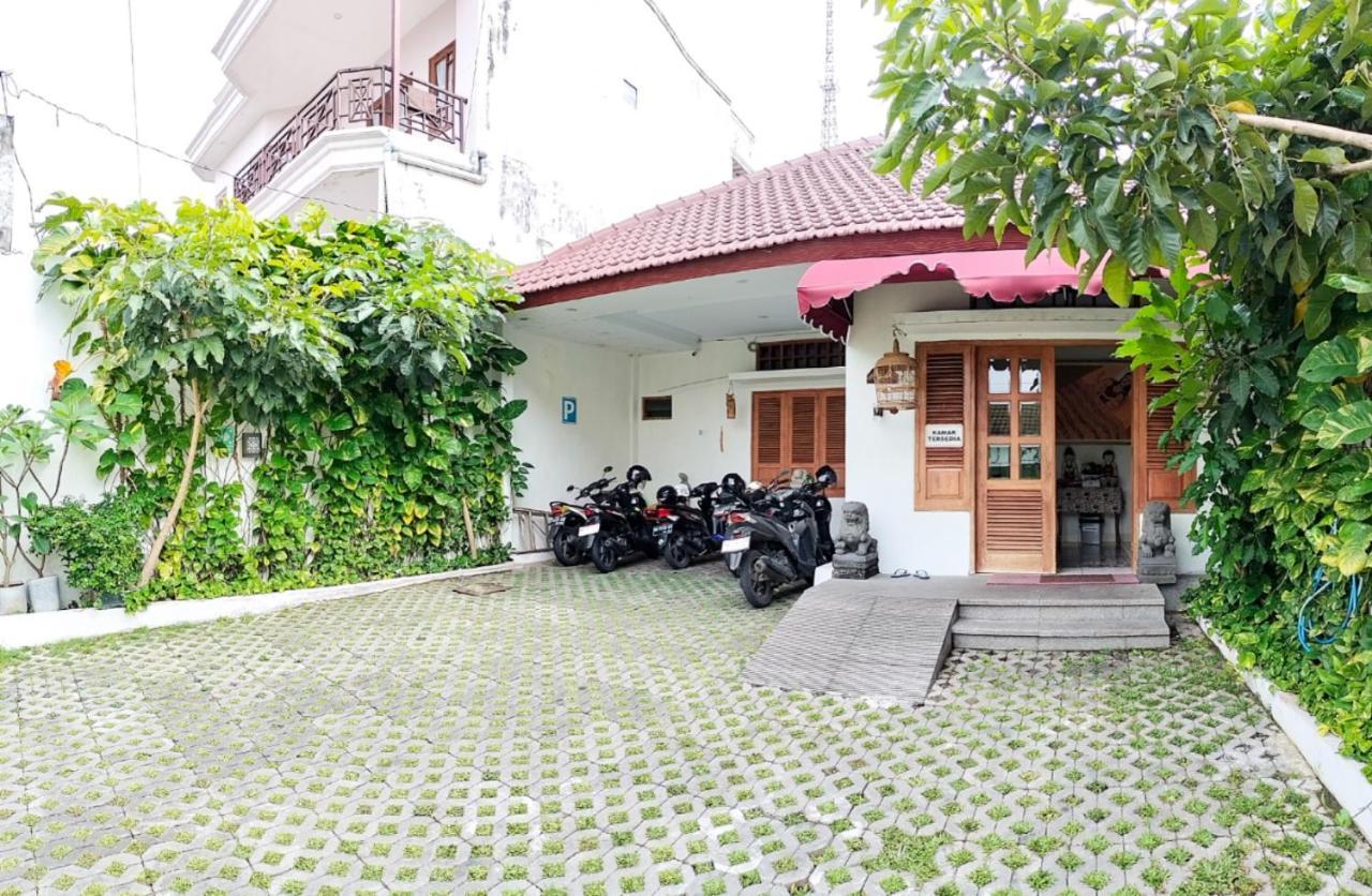 The Cabin Purwokinanti Hotel Yogyakarta Extérieur photo